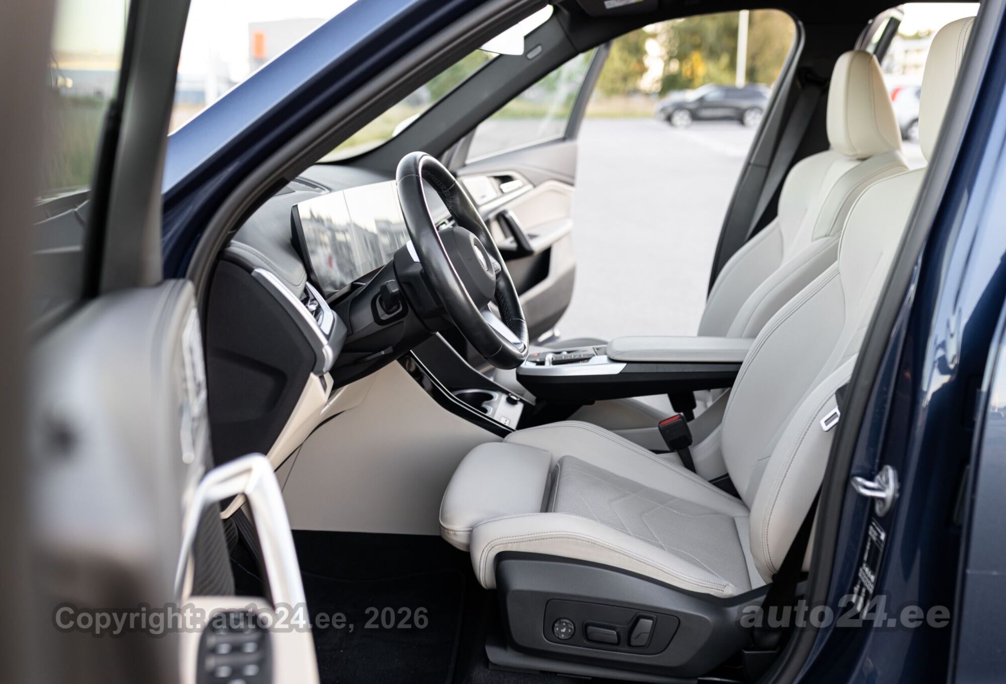 BMW X1 X-Line 8